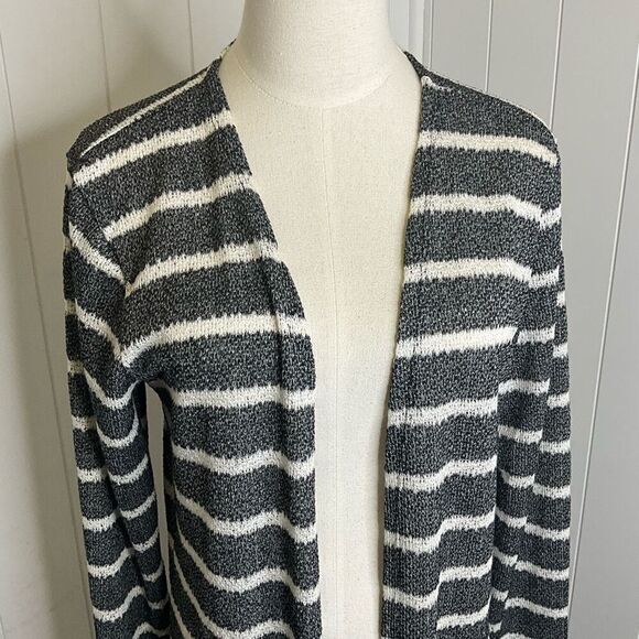 B Flawless Women's Size Large Grey White Striped Open Front Cardigan Sweater - Picture 2 of 12